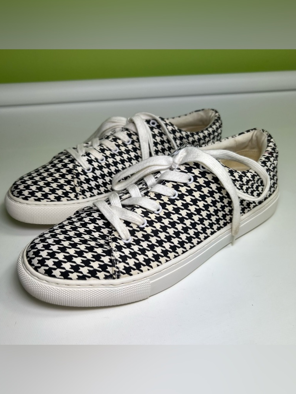 J.Crew Shoes Size 9.5 Black White Houndstooth Low Top Canvas Sneakers